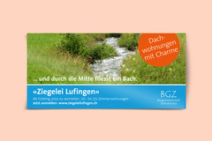 Das Plakat mit dem Leitmotiv … und durch die Mitte fliesst ein Bach.